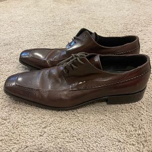 Men’s dress shoes